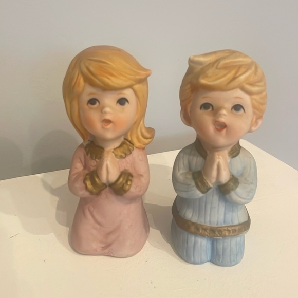 Little boy & girl praying figurines homco vintage - Picture 1 of 3